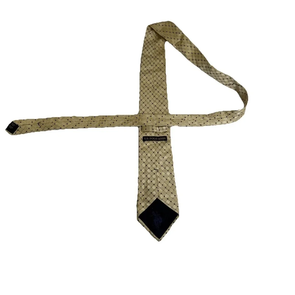 U.S.‎ Polo Assn. Necktie Mens OS Gold Geometric Grid Silk Excellent 3.5in Blade